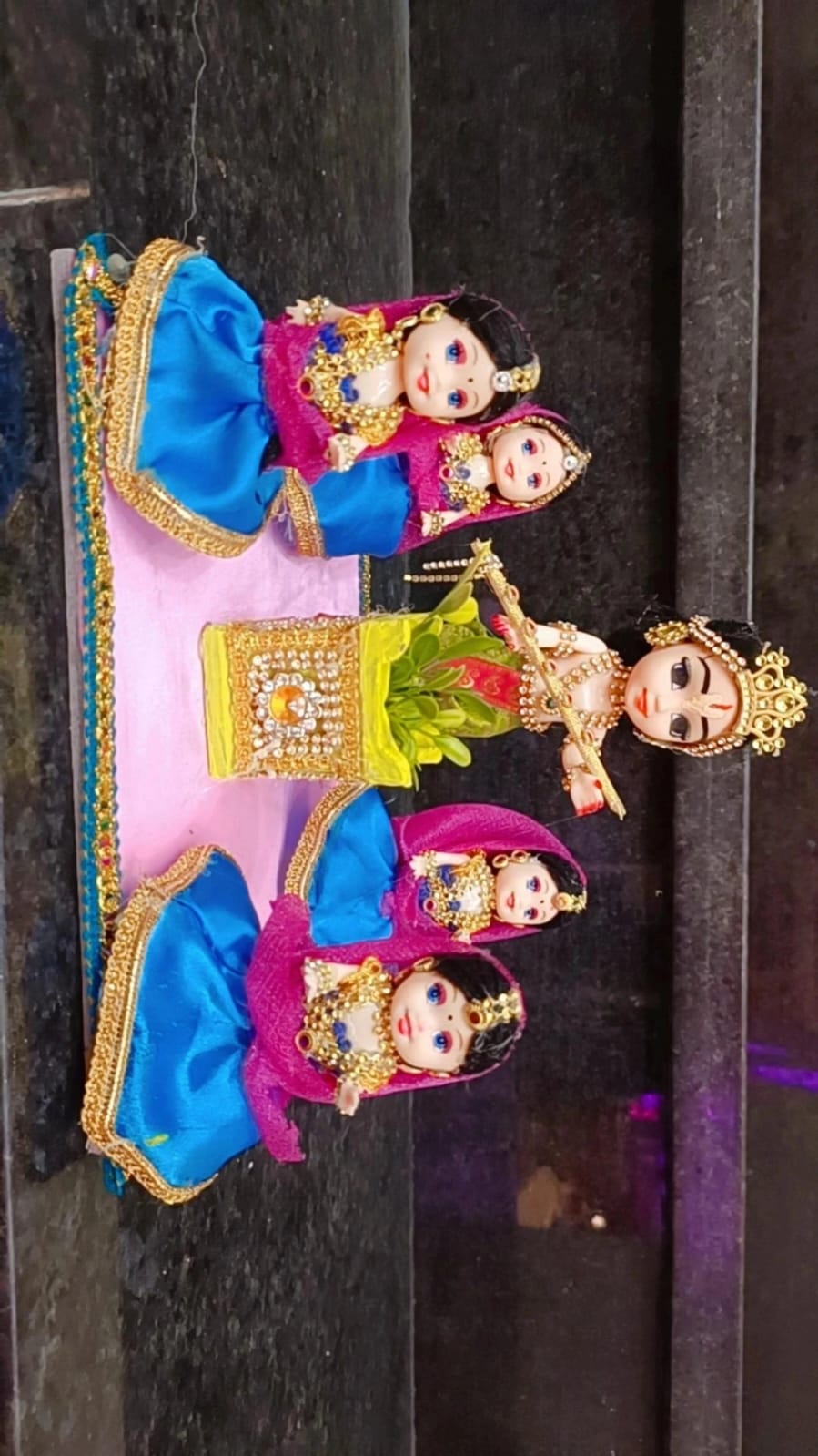 HANDCRAFTED GOPIYAR KRISHNA PLATTER