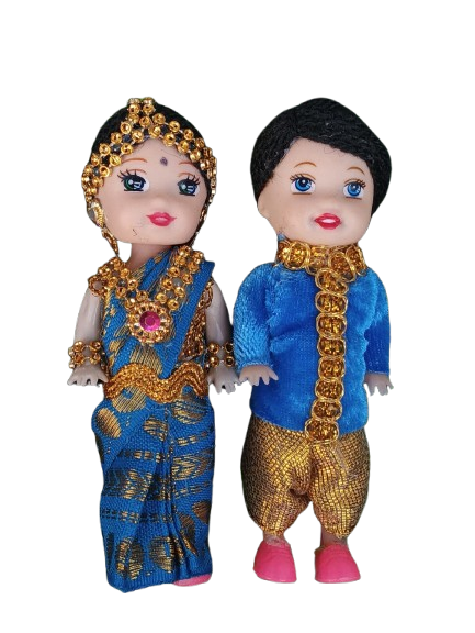4 INCH COUPLE DOLL A0 B1