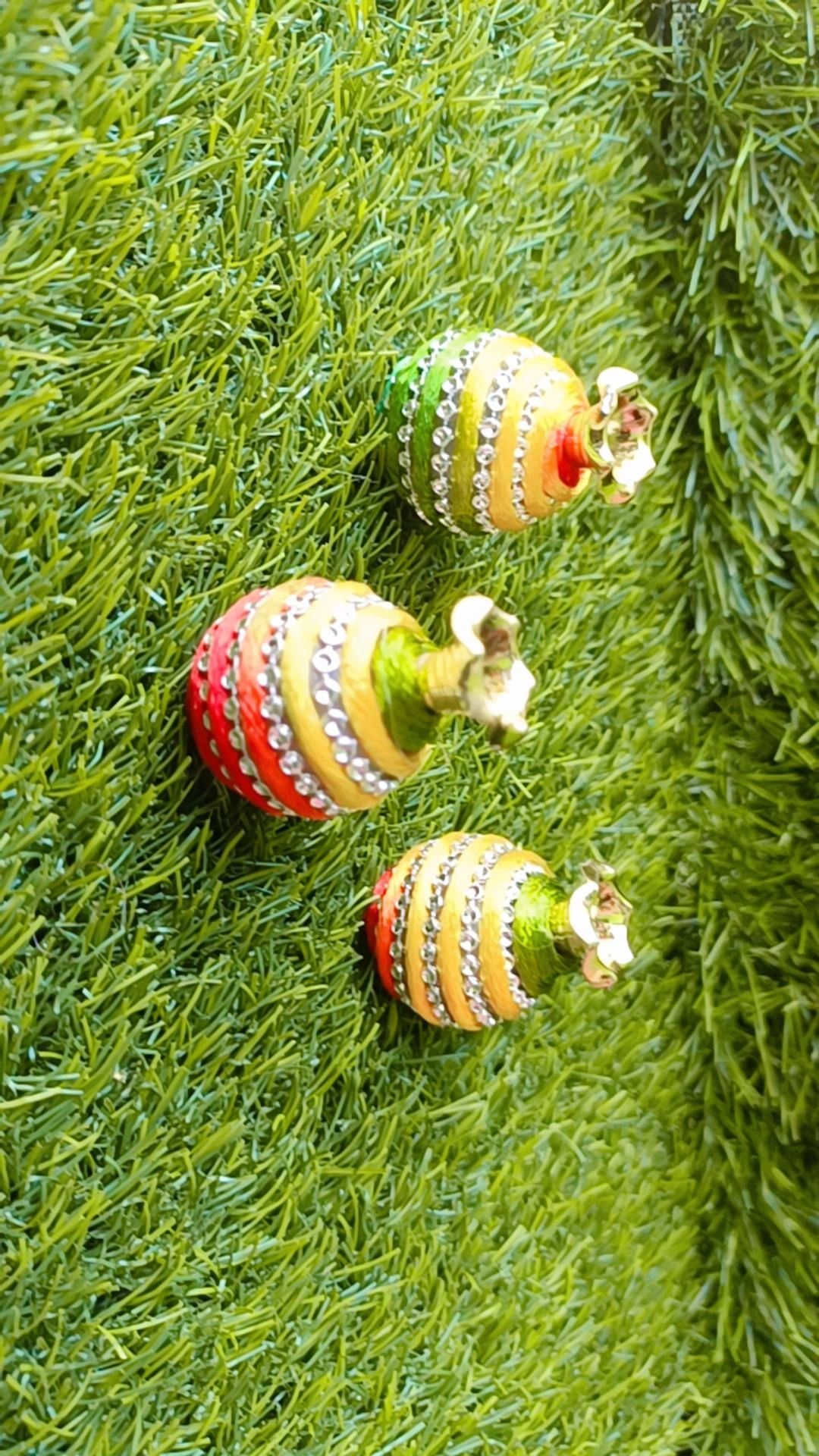 Small pot