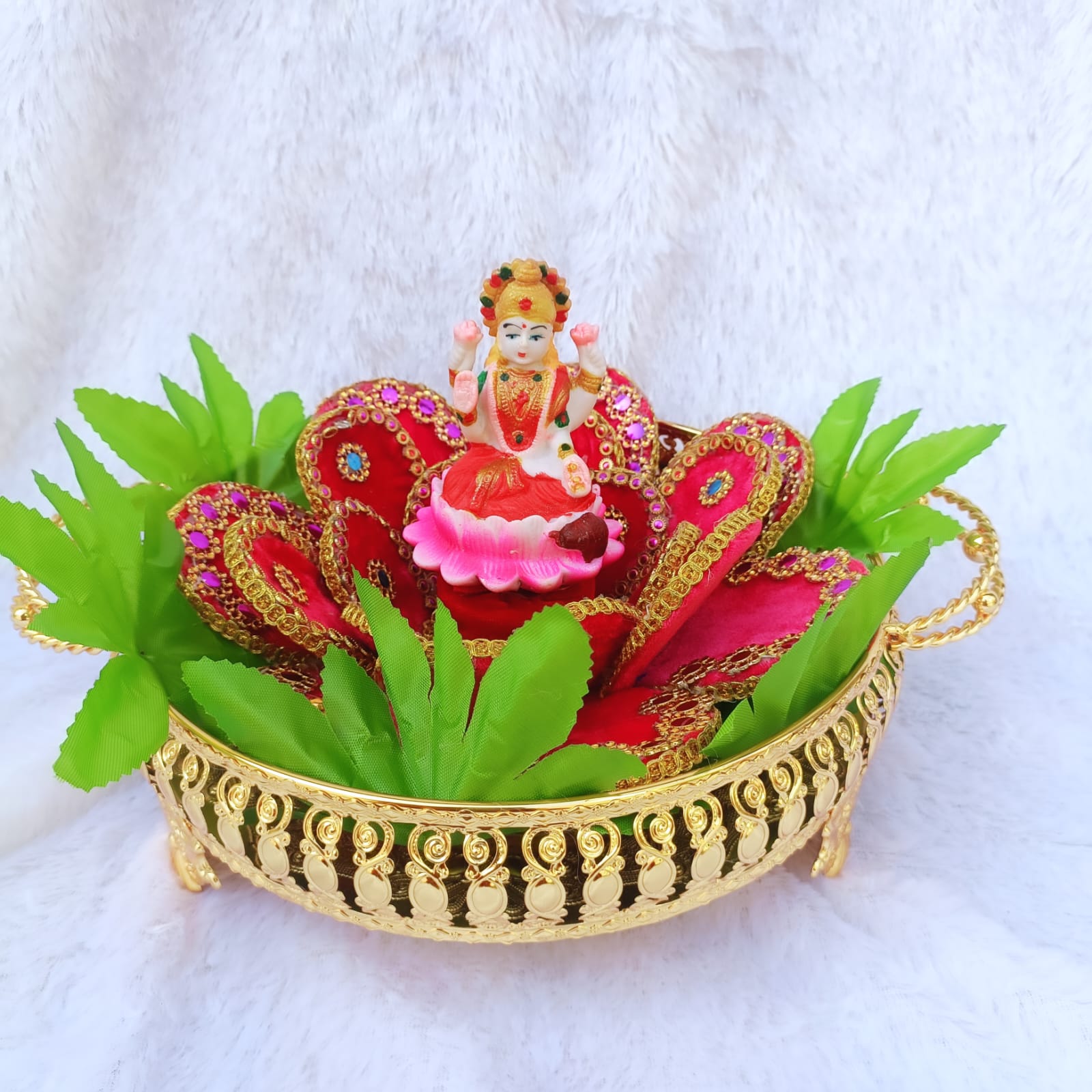 HANDCRAFTED LORD SARASWATHI PLATTER
