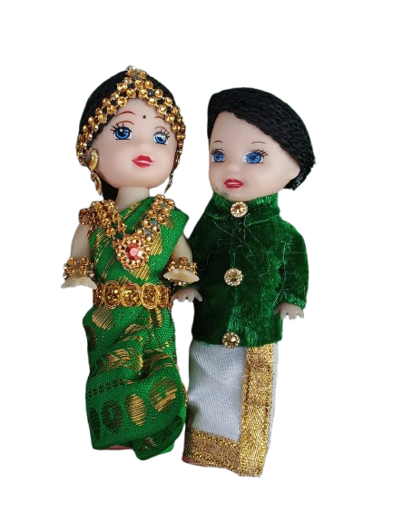 4 INCH COUPLE DOLL A0 GV