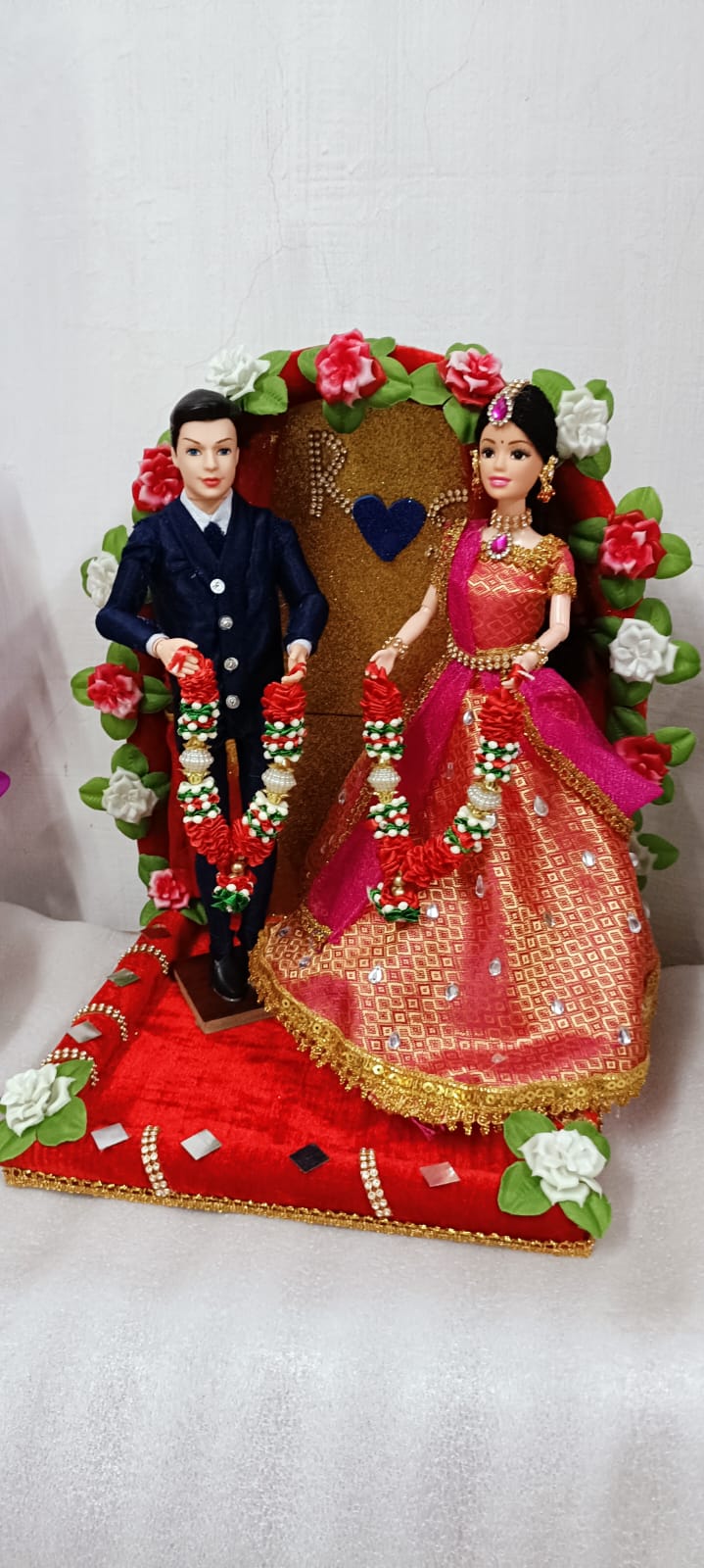 BRIDE AND GROOM DECORATIVE PLATTER