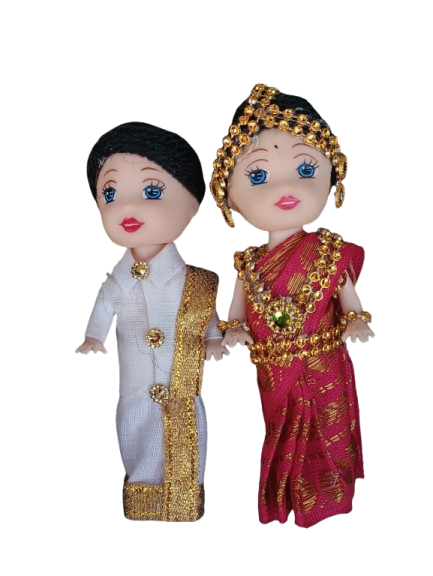 4 INCH COUPLE DOLL A0 P