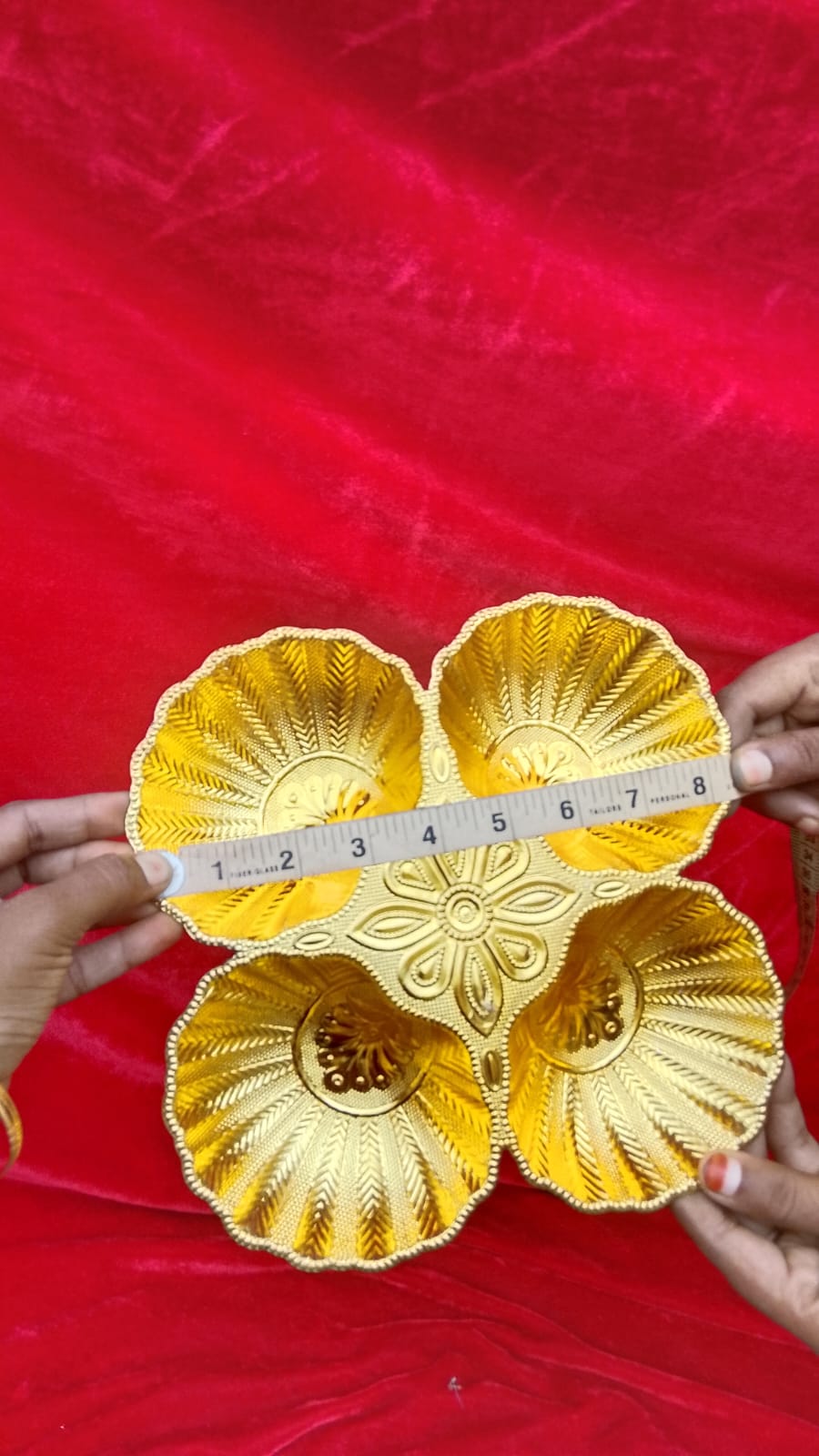 Golden nuts plate