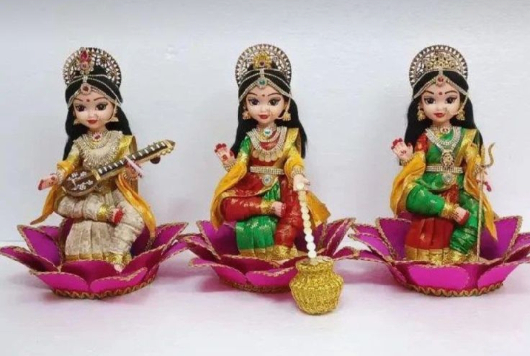 16 "god set of 3