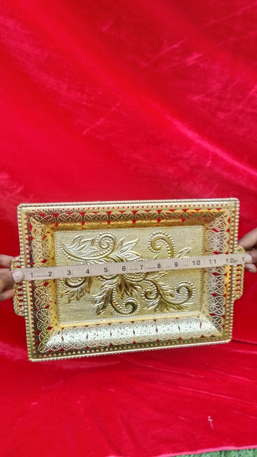 Golden rectangle plate 