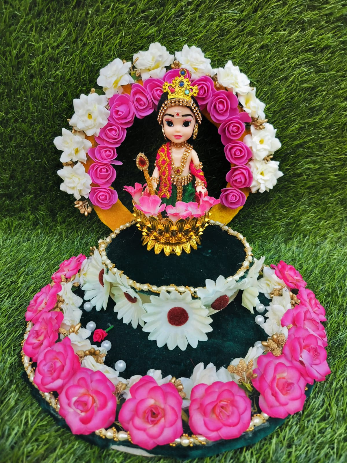 HANDCRAFTED MURUGAN DECORATIVE PLATTER