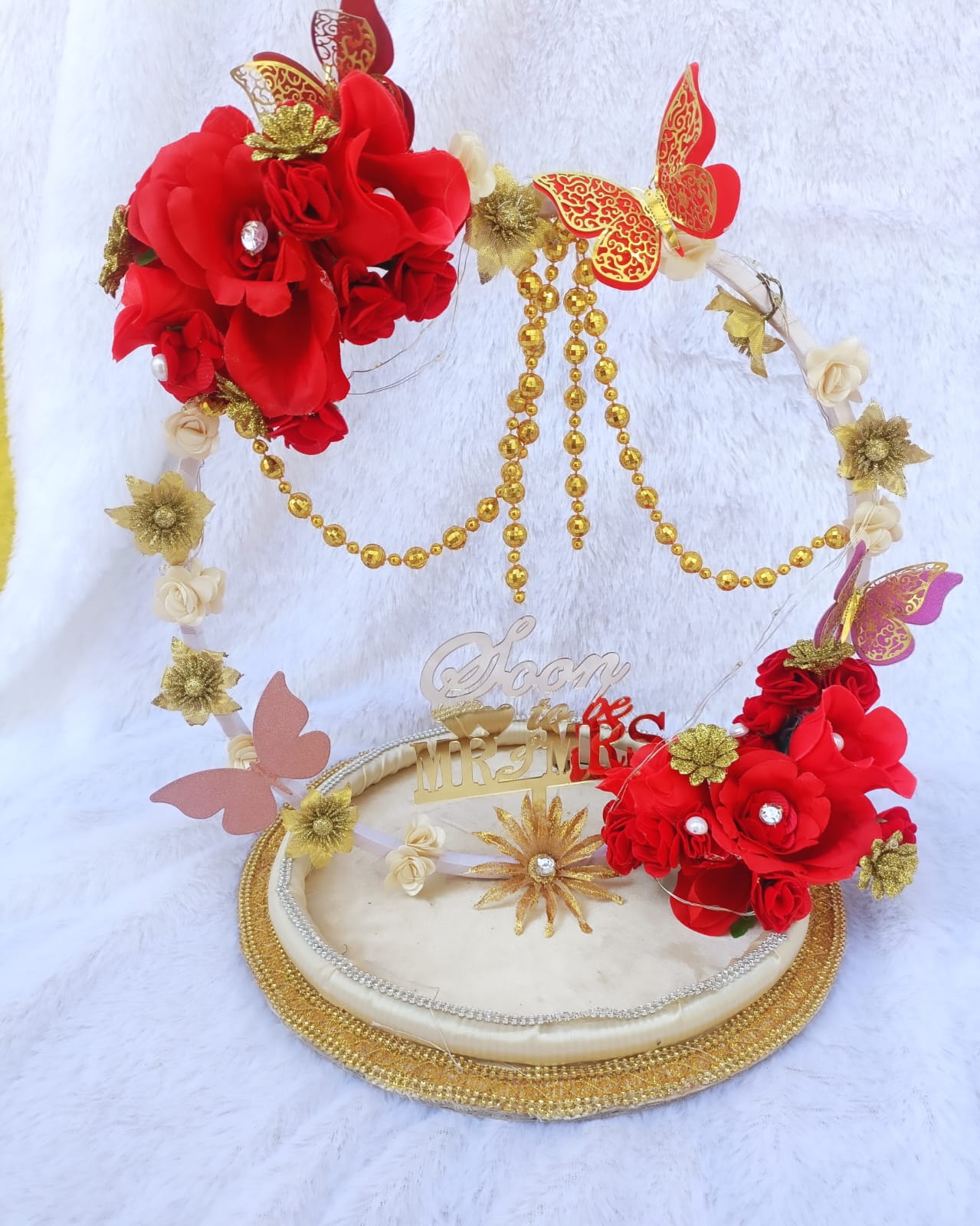 HANDCRAFTED  MR AND MRS DECORATIVE PLATTER