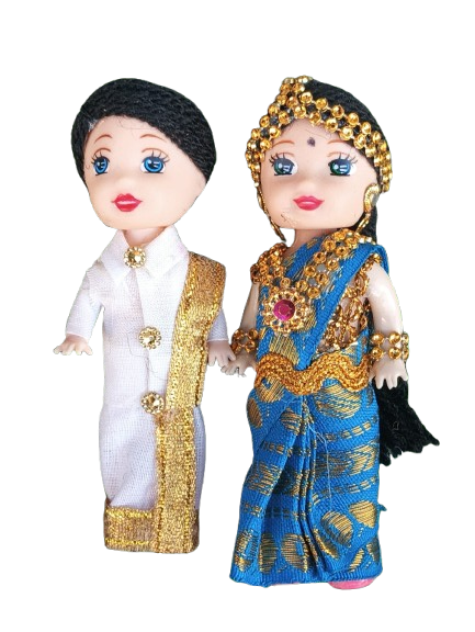 4 INCH COUPLE DOLL A0 B
